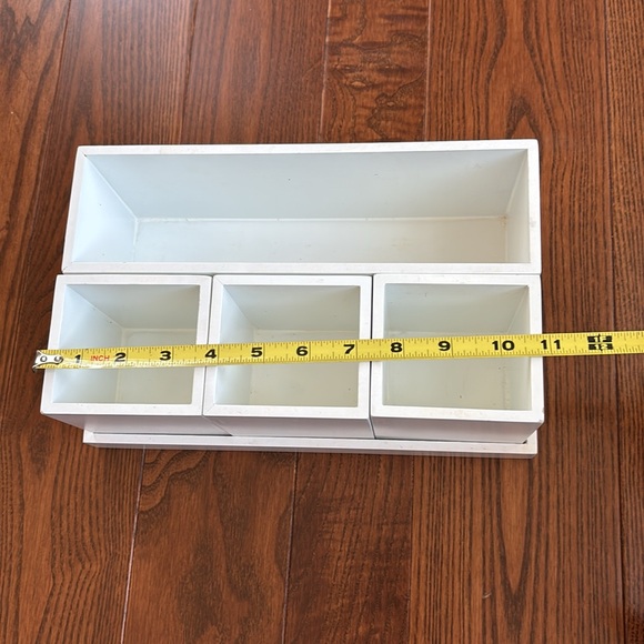 White Desk Organizer - Picture 2 of 10